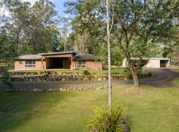 26 Langlands Street, Chuwar, Qld 4306