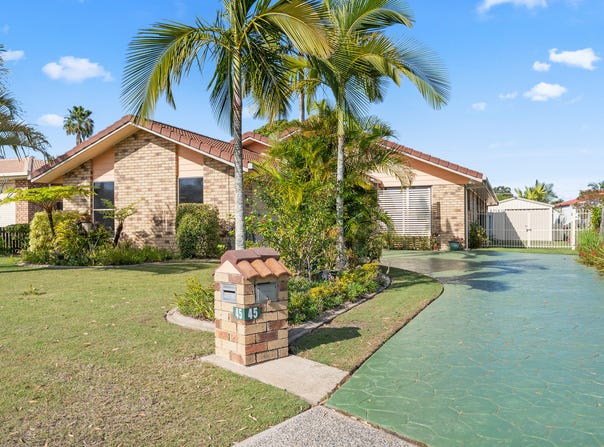 45 Saint Andrews Drive, Pialba, Qld 4655