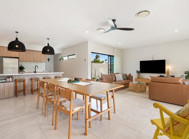 1/36 WURLEY DRIVE, Wurtulla, Qld 4575