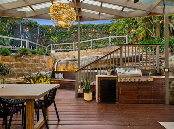 61 Penrith Avenue, Wheeler Heights, NSW 2097