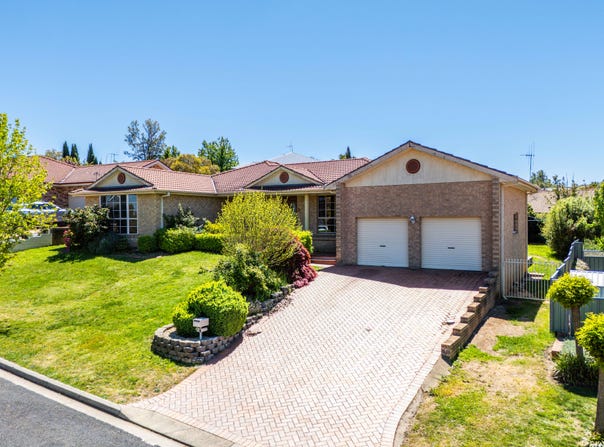 3 Booth Crescent, Orange, NSW 2800