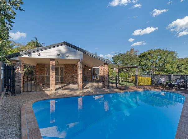 8 Brookvale Close, Kenmore Hills, Qld 4069