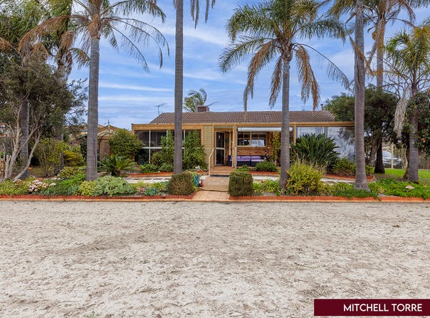 4/43-49 Gladesville Boulevard, Patterson Lakes, Vic 3197