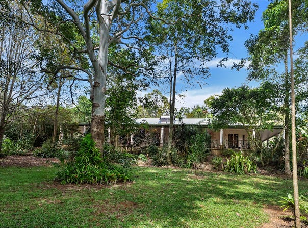 239 Winfield Road, Lake Eacham, Qld 4884