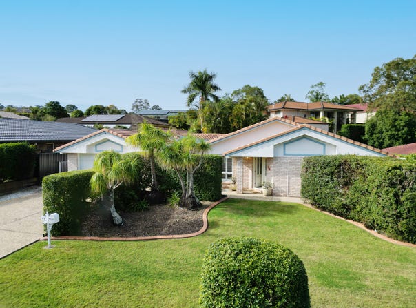 64 Hillenvale Avenue, Arana Hills, Qld 4054
