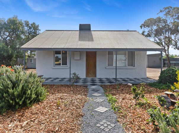 16 Robinson Road, Kadina, SA 5554