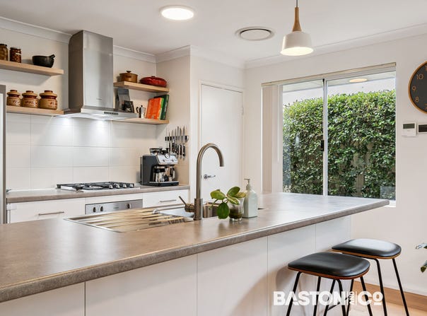 4/11 Beaconsfield Street, St James, WA 6102