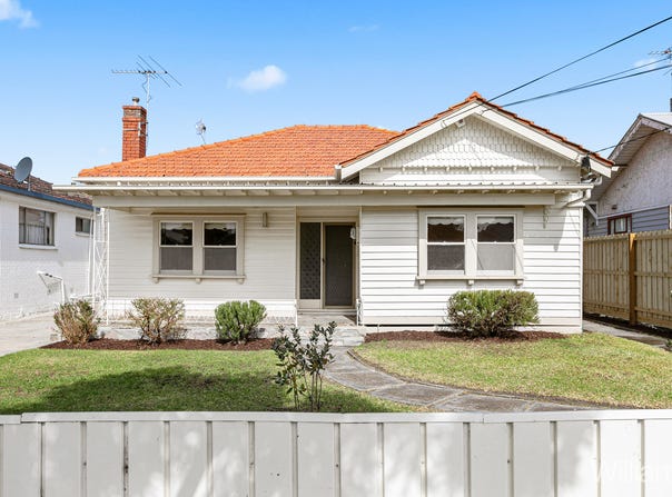 35 Farm Street, Newport, Vic 3015