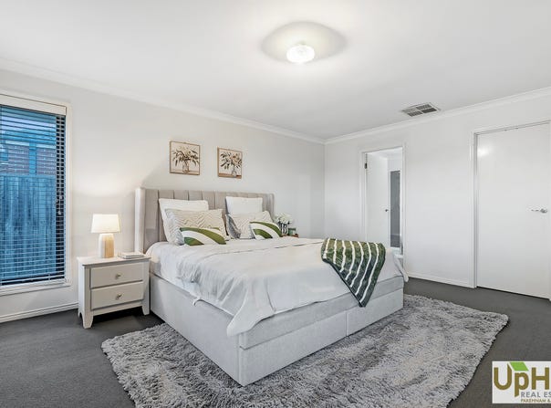 106 Webster Way, Pakenham, Vic 3810