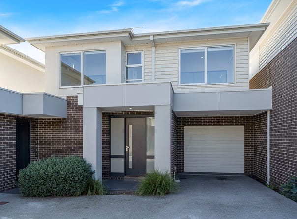 2/2 Donald Avenue, Essendon, Vic 3040