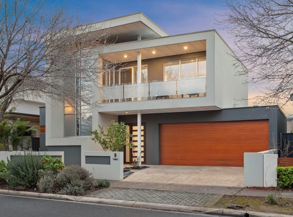 9 Crompton Drive, St Clair, SA 5011