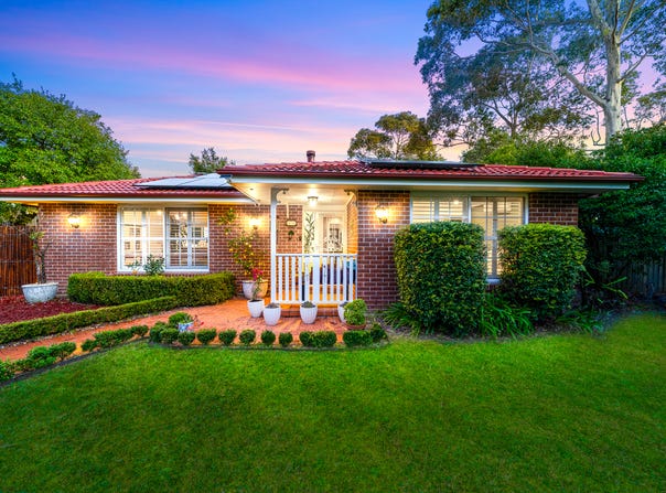 15 Cattai Creek Drive, Kellyville, NSW 2155