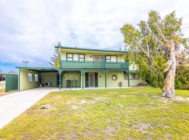 31 Morcombe Road, Leeman, WA 6514
