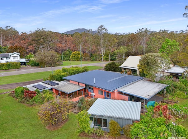 27 Ascham Street, Ravenshoe, Qld 4888