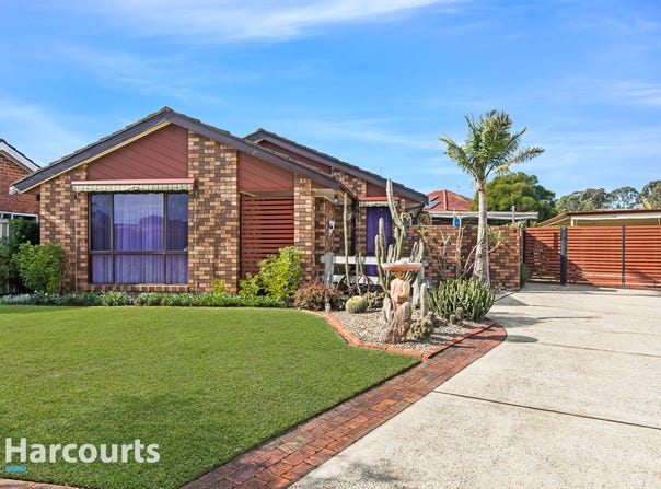 3 Raleigh Close, St Clair, NSW 2759