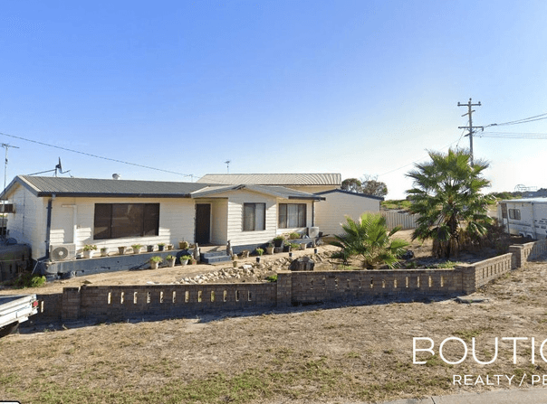 2 McCarley Walk, Port Denison, WA 6525