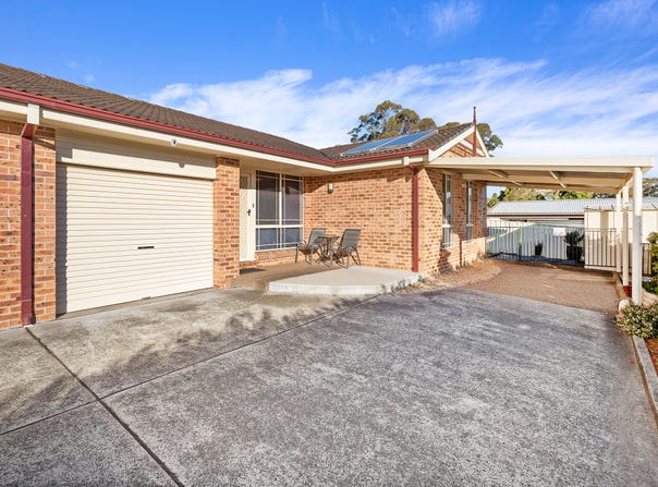 2/19 Amaral Avenue, Dapto, NSW 2530