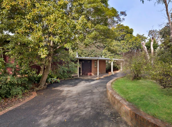 5 Two Bays Road, Mount Eliza, Vic 3930