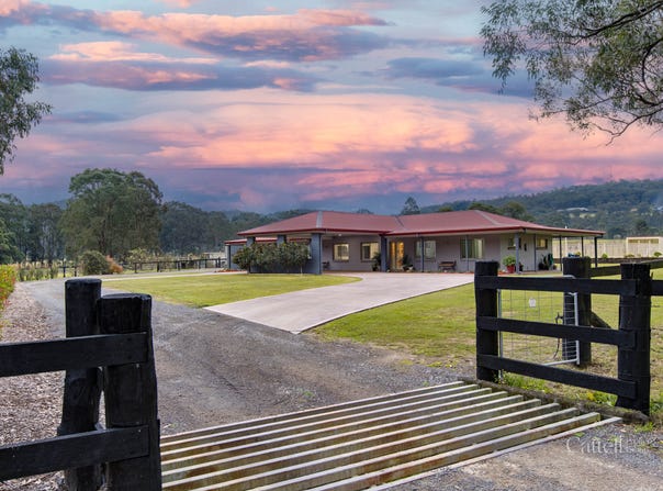 152 Webbers Creek Road, Paterson, NSW 2421