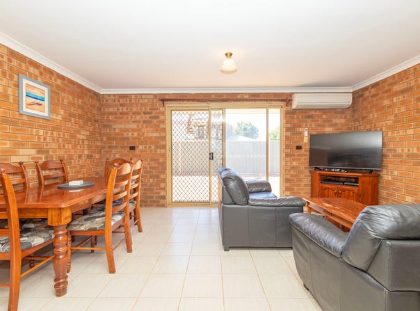 Unit 6/36 Nairn Street, Leeman, WA 6514