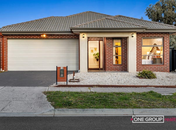 15 Reynolds Circuit, Mernda, Vic 3754