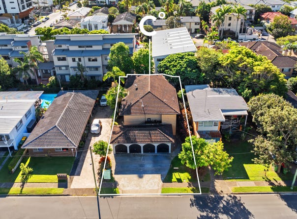 1/11 Adori Street, Chevron Island, Qld 4217