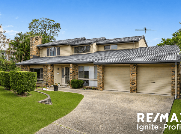 9 Greenhill Court, Sinnamon Park, Qld 4073