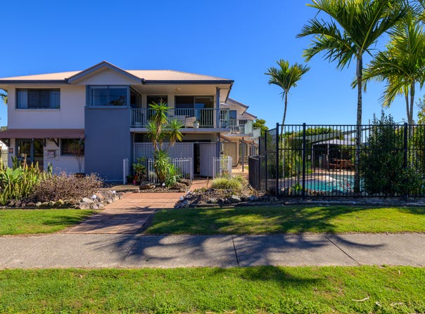 10/40-41 Esplanade, Tin Can Bay, Qld 4580