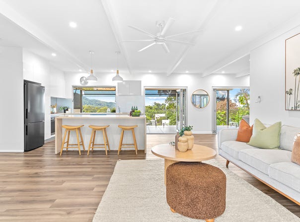 28 Atherton Street, Whitfield, Qld 4870