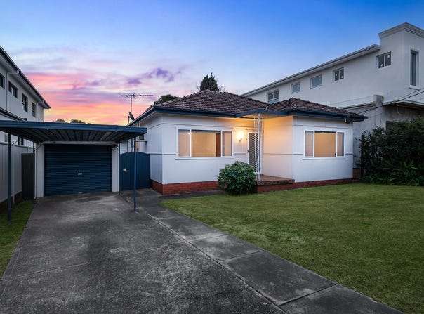 3 Wall Avenue, Panania, NSW 2213