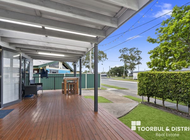 190 Freeman Road, Toorbul, Qld 4510