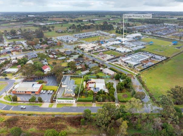 34 Railway Road, Clyde, Vic 3978