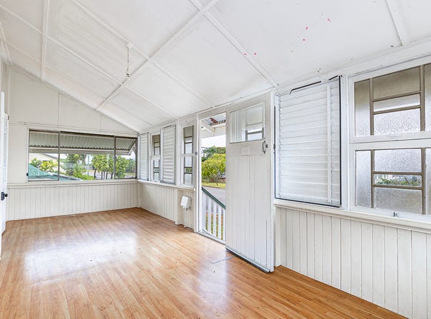5 Eighth Avenue, Railway Estate, Qld 4810