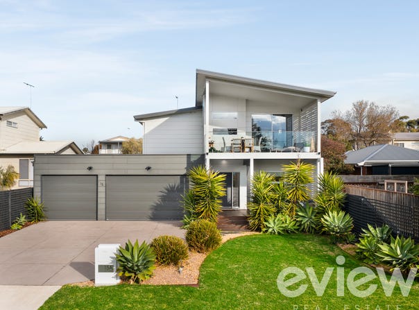 15A Leslie Avenue, Cowes, Vic 3922