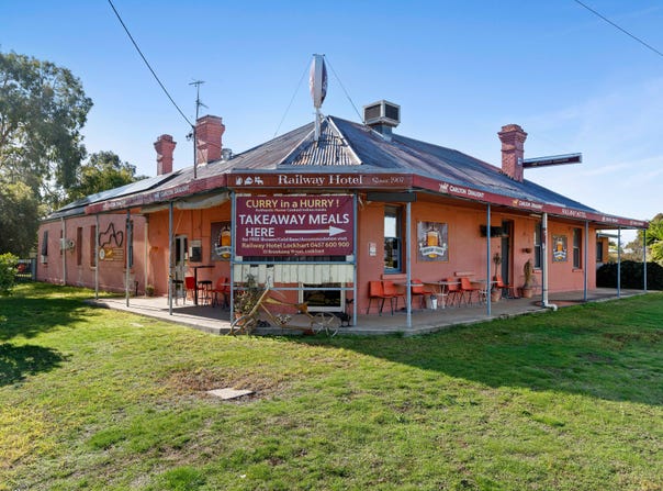 31-33 Brookong Street, Lockhart, NSW 2656