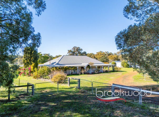 411 Dinsdale Road, Wooroloo, WA 6558