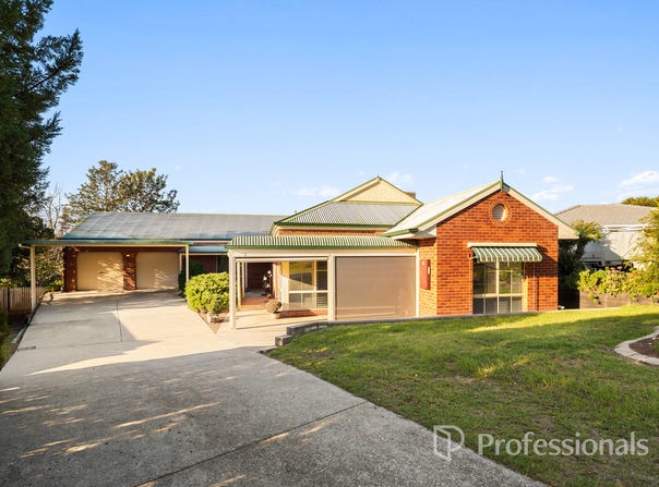 2 Kerferd Court, West Wodonga, Vic 3690