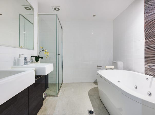 213/22-24 Ben Lexcen, Robina, Qld 4226