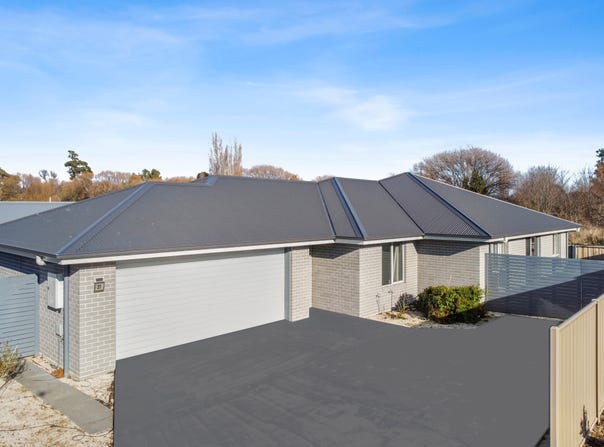 27 Hortus Place, Newnham, Tas 7248