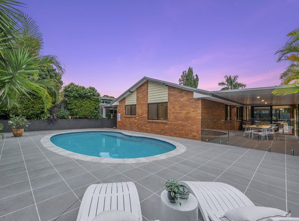 5 Tilia Street, Middle Park, Qld 4074