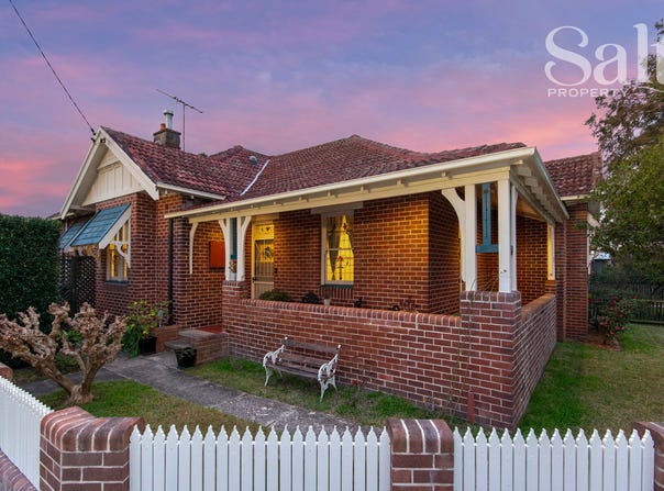 176 Tudor Street, Hamilton, NSW 2303
