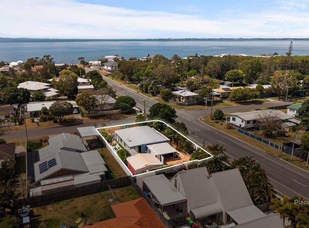 18 Trevor Street, Beachmere, Qld 4510