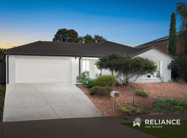 19 Hasluck Gardens, Point Cook, Vic 3030