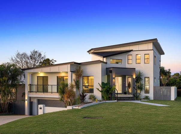 60 Bonneville Street, Holland Park West, Qld 4121