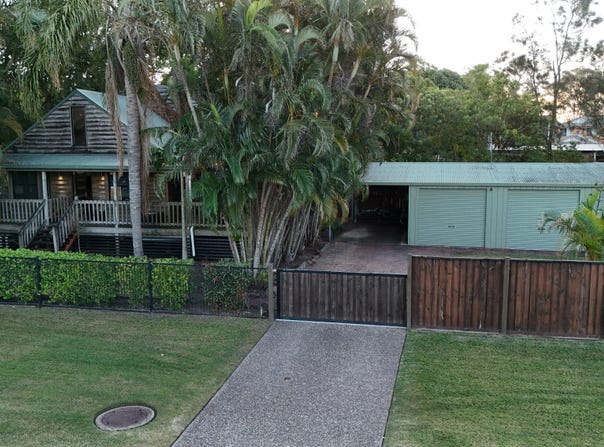 20 Dunnes Avenue, Hope Island, Qld 4212