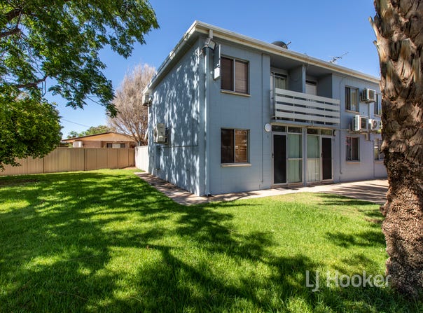 1/8 Lovegrove Drive, Araluen, NT 0870