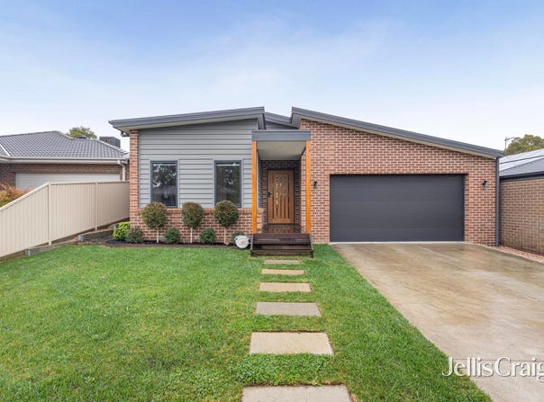 7 Appleford Court, Brown Hill, Vic 3350