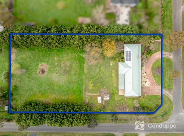 1 SHERWOOD COURT, Drouin, Vic 3818