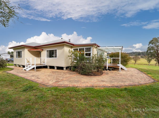 36 Dangarsleigh Road, Armidale, NSW 2350