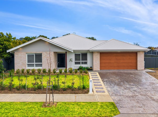18 Simmental Way, Tamworth, NSW 2340